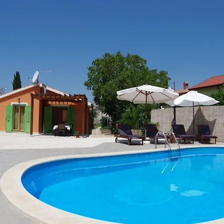 Holiday home In Mit Privatem Pool