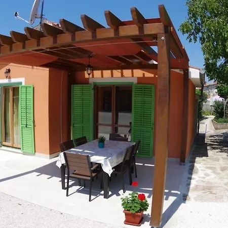 Holiday home In Mit Privatem Pool *